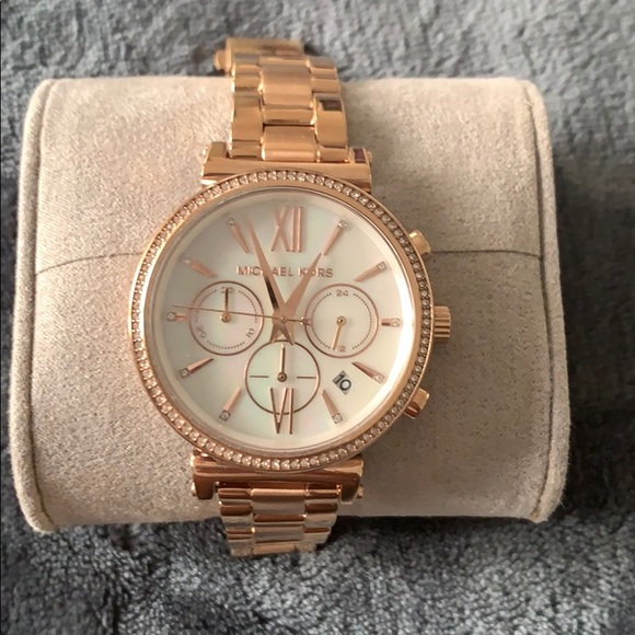 Michael Kors Accessories - Michael Kors women’s watch